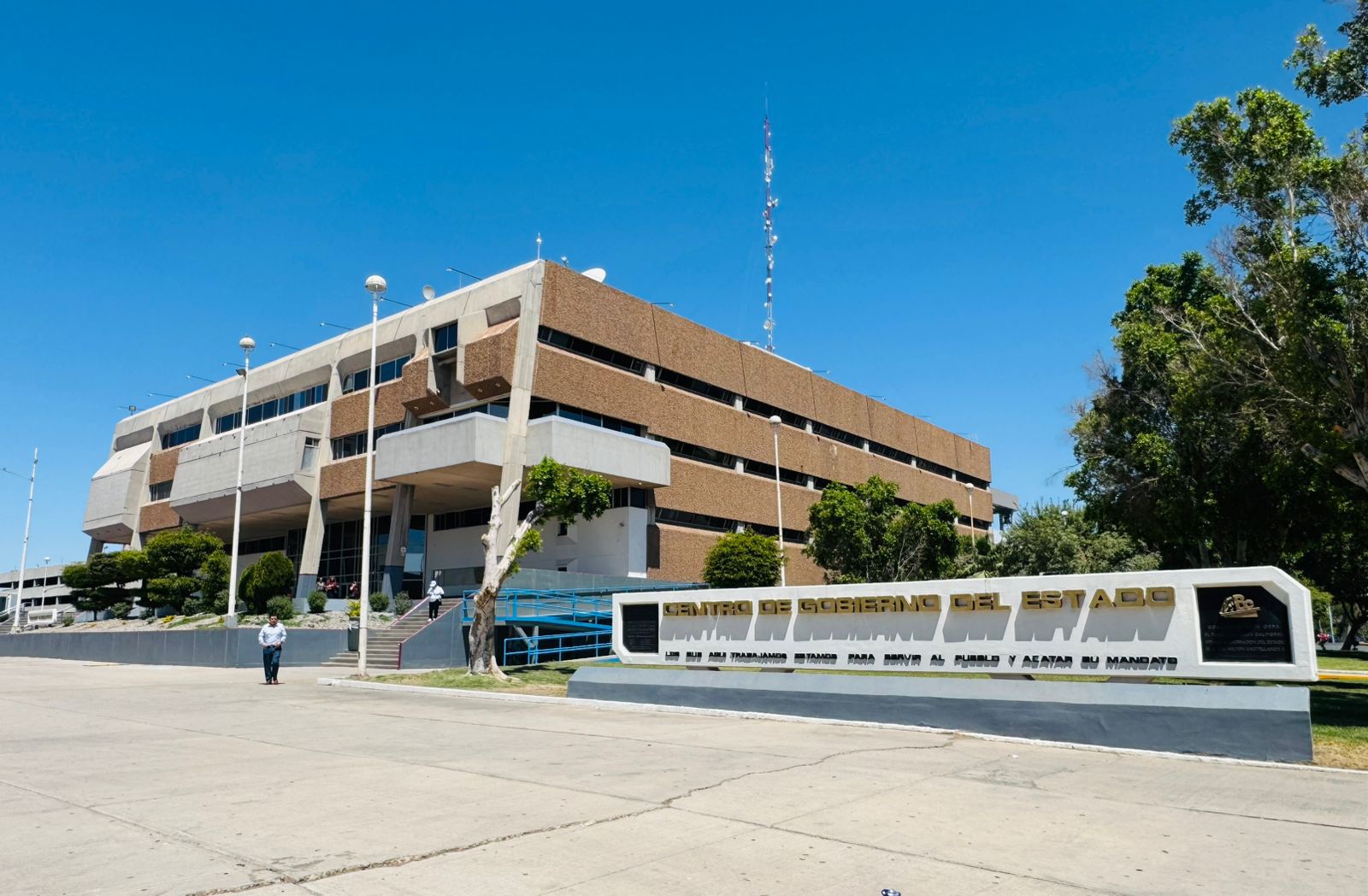 WhatsApp Image 2025-10-30 at 1.07.26 PM